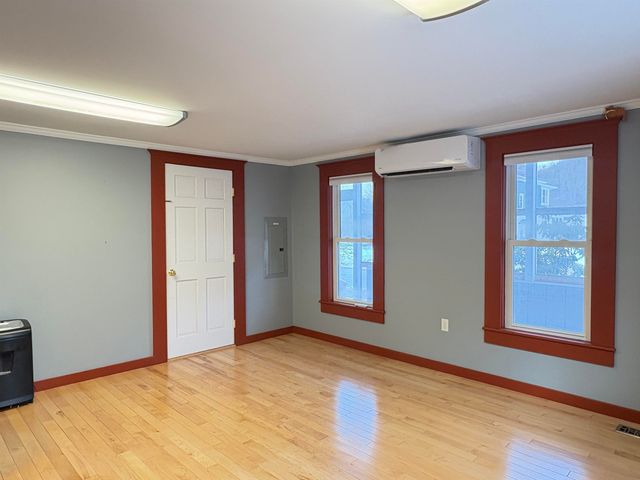 143 South Main Street, Waterbury, VT 05676