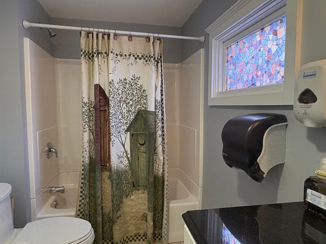 143 South Main Street, Waterbury, VT 05676