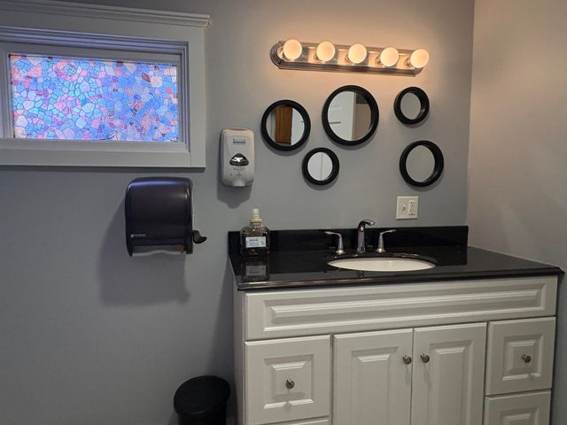 143 South Main Street, Waterbury, VT 05676