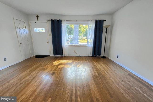 1008 PIONEER RD, Lansdale, PA 19446