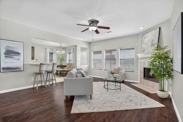 7401 Fossil Creek Drive, Arlington, TX 76002