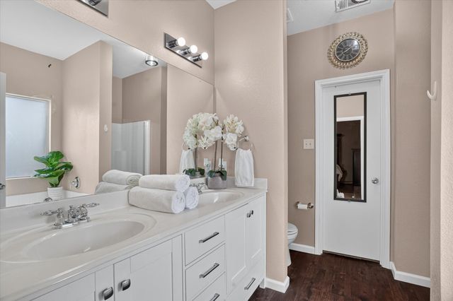 7401 Fossil Creek Drive, Arlington, TX 76002
