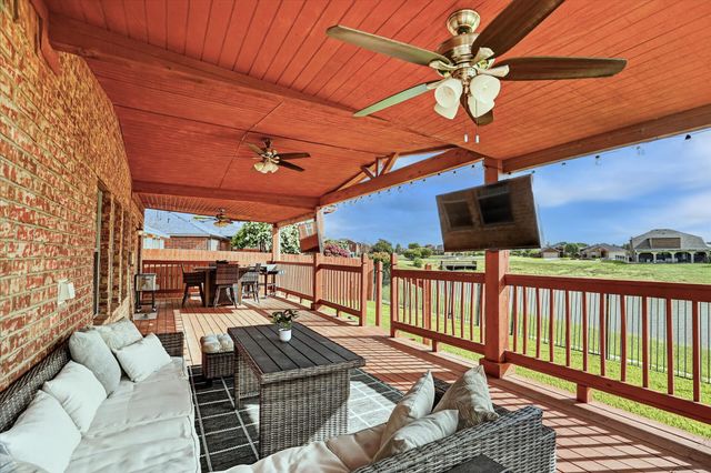 7401 Fossil Creek Drive, Arlington, TX 76002
