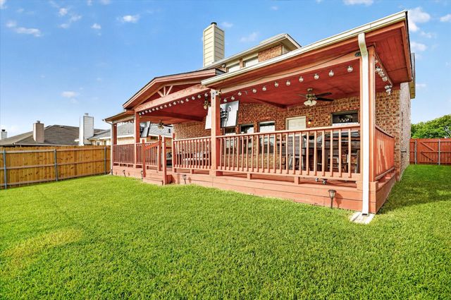 7401 Fossil Creek Drive, Arlington, TX 76002