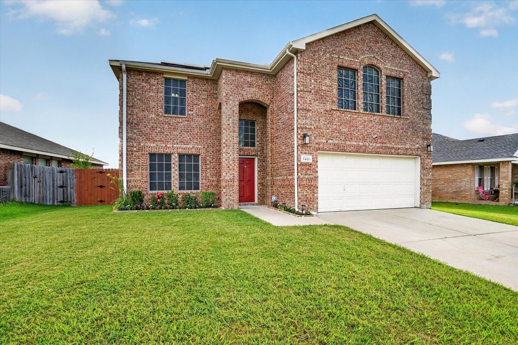 7401 Fossil Creek Drive, Arlington, TX 76002
