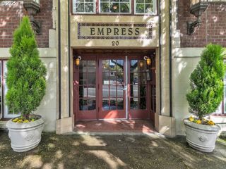 20 Nw 16TH Ave 8, Portland, OR 97209
