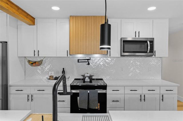 4412 W TRILBY AVENUE, Tampa, FL 33616