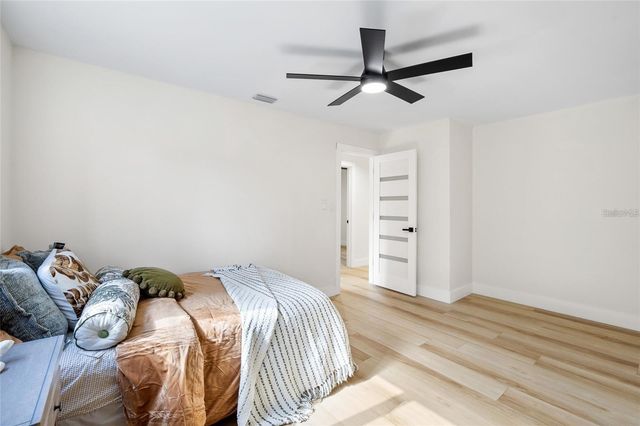 4412 W TRILBY AVENUE, Tampa, FL 33616