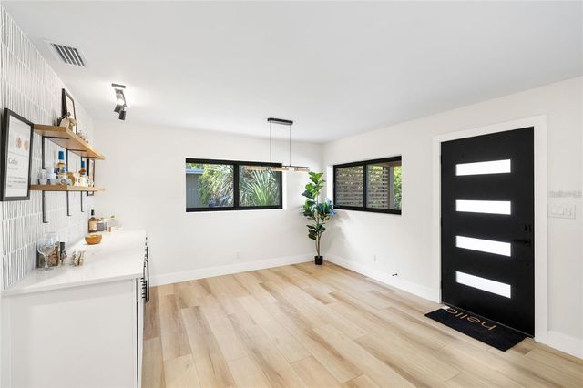 4412 W TRILBY AVENUE, Tampa, FL 33616