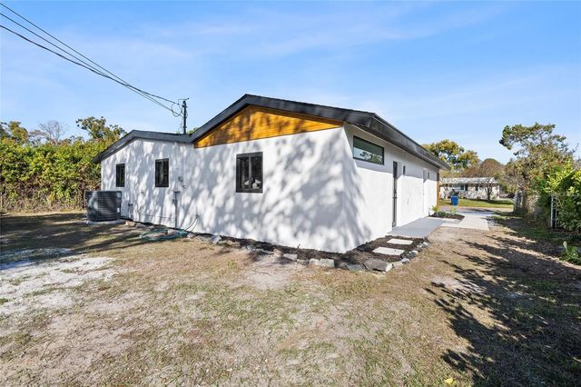 4412 W TRILBY AVENUE, Tampa, FL 33616