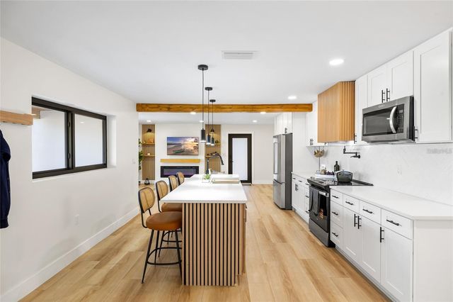 4412 W TRILBY AVENUE, Tampa, FL 33616