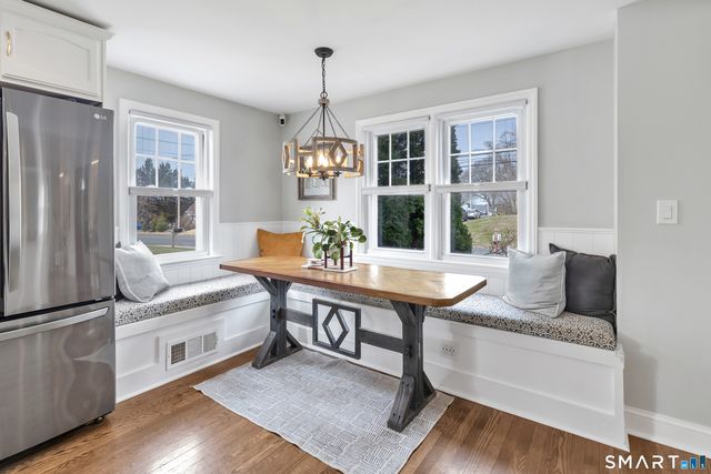 1107 Naugatuck Avenue, Milford, CT 06461