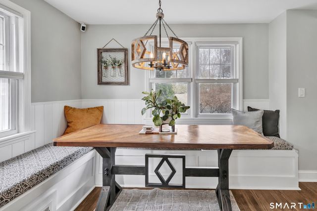 1107 Naugatuck Avenue, Milford, CT 06461