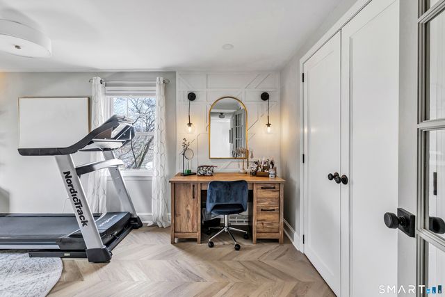 1107 Naugatuck Avenue, Milford, CT 06461