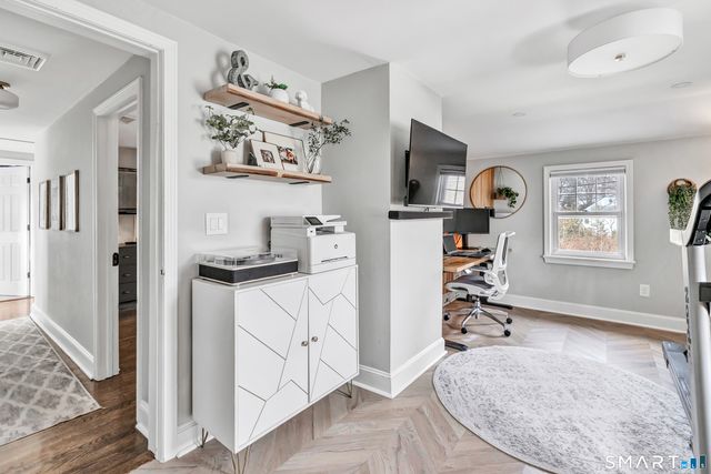 1107 Naugatuck Avenue, Milford, CT 06461