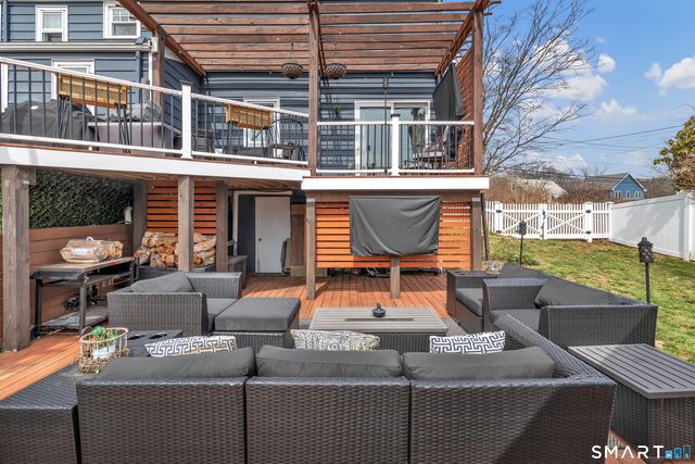 1107 Naugatuck Avenue, Milford, CT 06461