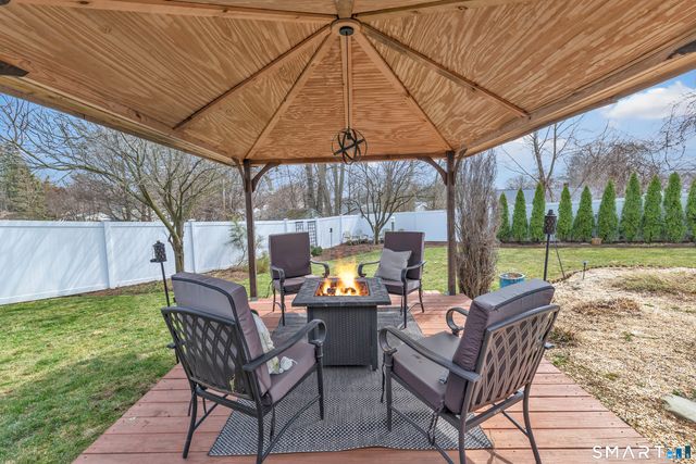 1107 Naugatuck Avenue, Milford, CT 06461