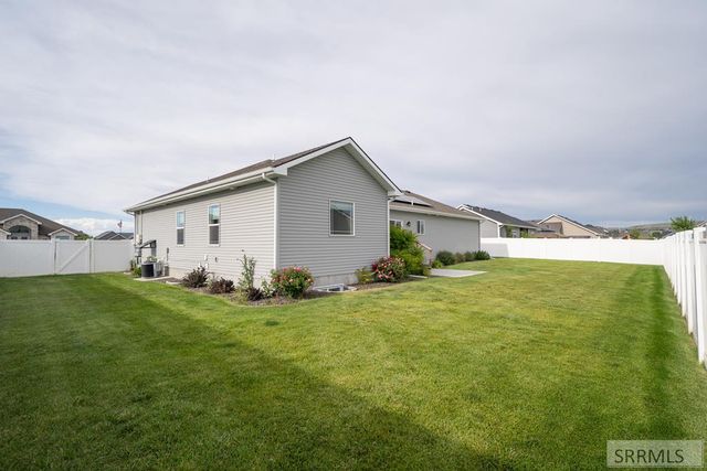 4828 E Luxor Drive, Idaho Falls, ID 83401