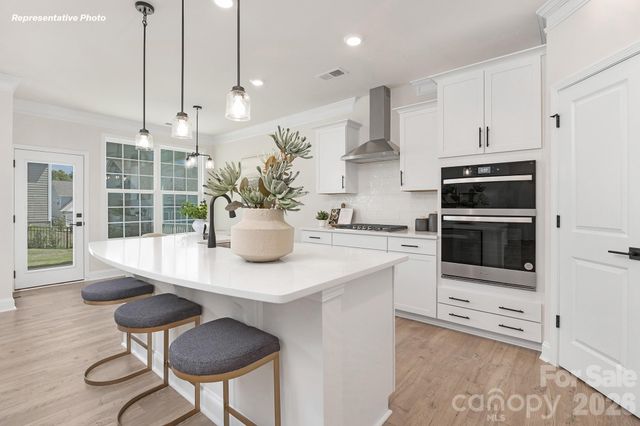 7129 Sylvan Retreat Drive, Denver, NC 28037