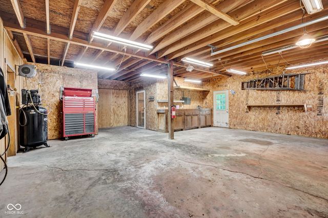 778 W Gasburg Lane, Mooresville, IN 46158