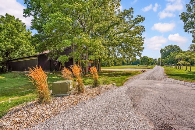 778 W Gasburg Lane, Mooresville, IN 46158