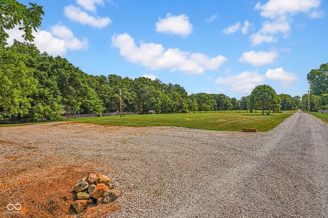 778 W Gasburg Lane, Mooresville, IN 46158