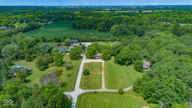778 W Gasburg Lane, Mooresville, IN 46158