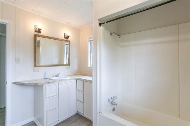 5195 H Fountain Cemetery Road, Starks, LA 70661