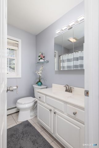 76 Kenmore Avenue, Waterbury, CT 06708