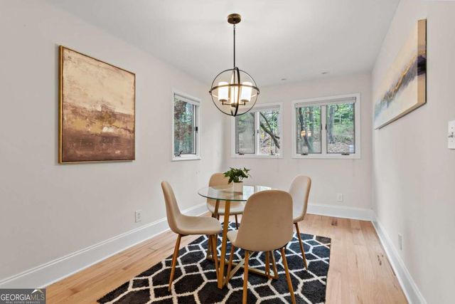 1890 Spalding Drive, Sandy Springs, GA 30350