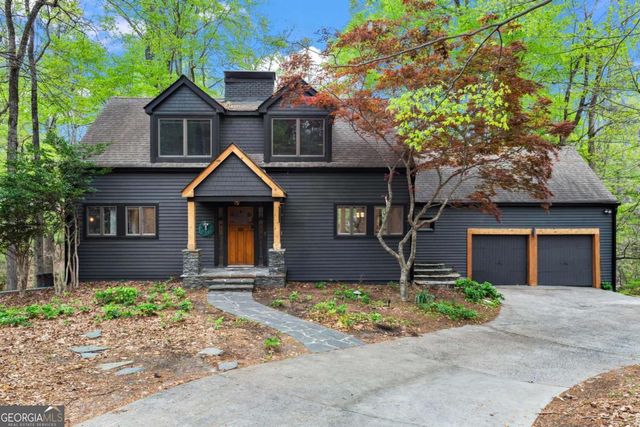 1890 Spalding Drive, Sandy Springs, GA 30350