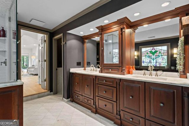 1890 Spalding Drive, Sandy Springs, GA 30350