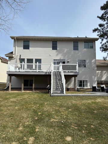 10111 Welcome Avenue N, Brooklyn Park, MN 55443