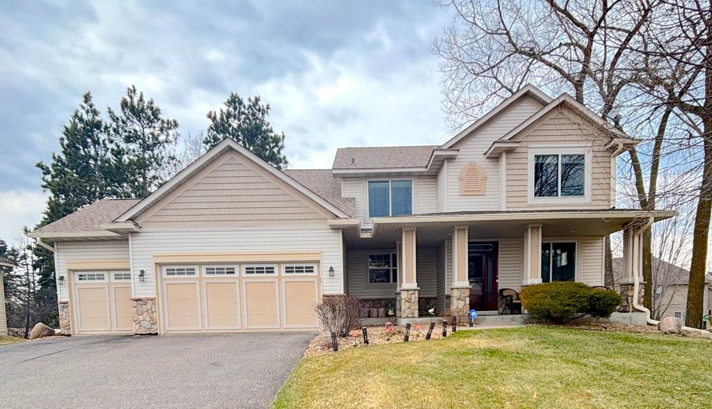 10111 Welcome Avenue N, Brooklyn Park, MN 55443