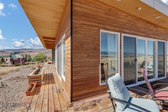 28 Victoria Lane, Emigrant, MT 59027