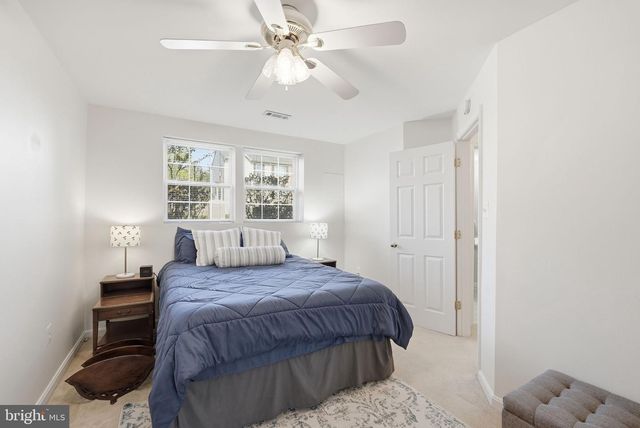 6965 MANAHOAC PL, Gainesville, VA 20155