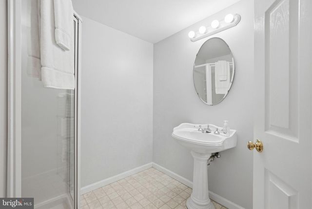 6965 MANAHOAC PL, Gainesville, VA 20155