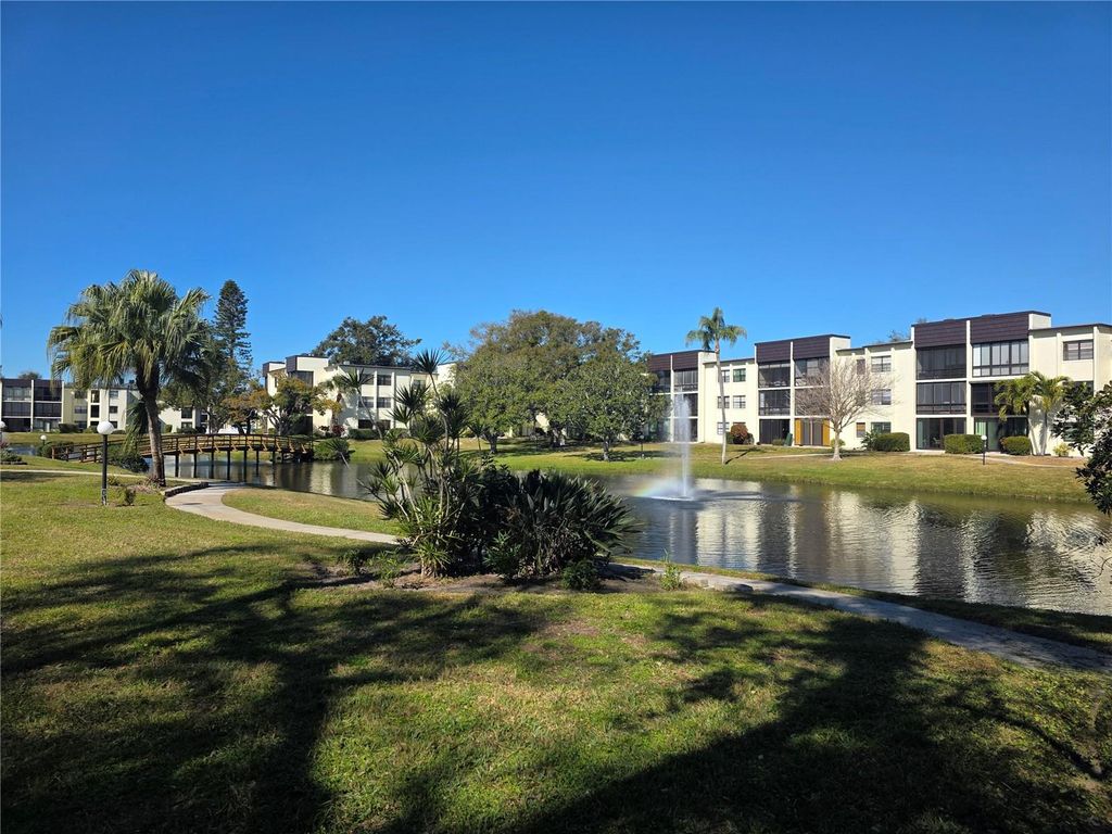 Image 30 of property listing at 14130 ROSEMARY LANE 2208, Largo, FL 33774