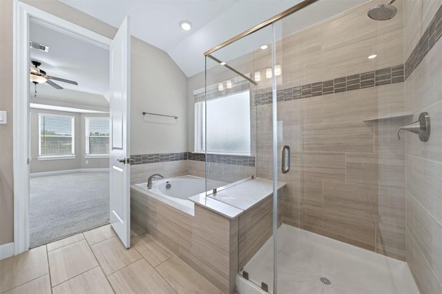 2702 Summer Indigo Trail, Pearland, TX 77089