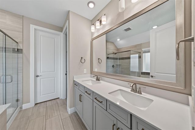 2702 Summer Indigo Trail, Pearland, TX 77089