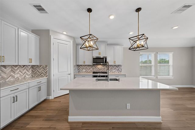 2702 Summer Indigo Trail, Pearland, TX 77089