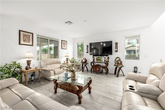 1001 Junipine Avenue, North Las Vegas, NV 89081