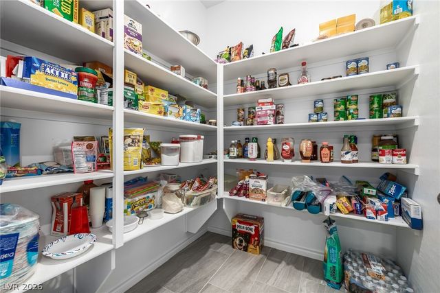 1001 Junipine Avenue, North Las Vegas, NV 89081