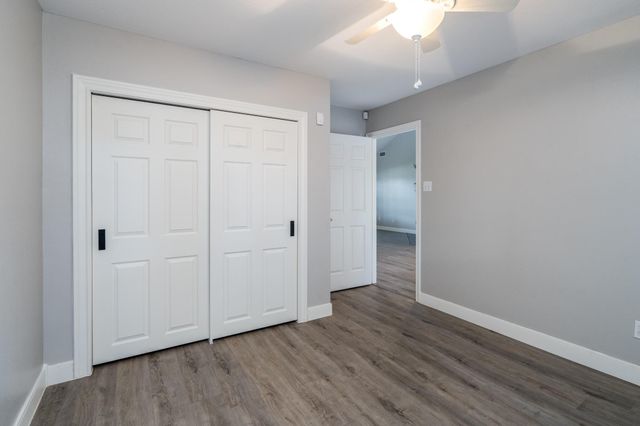 606 S Pine Street, Tomball, TX 77375