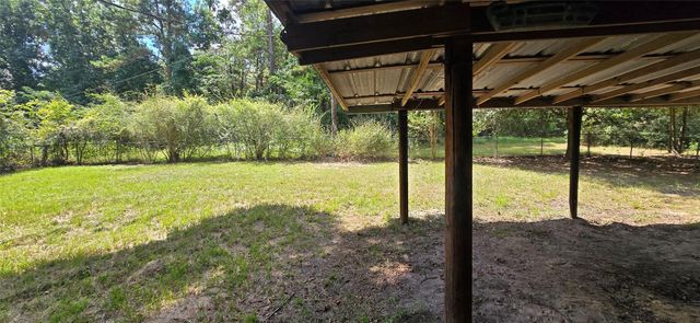 2266 Young Road, Livingston, TX 77351