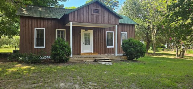 2266 Young Road, Livingston, TX 77351