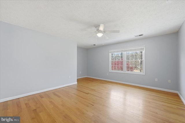 450 FISHEL RD, Winchester, VA 22602