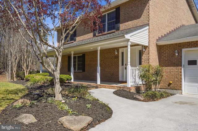 450 FISHEL RD, Winchester, VA 22602