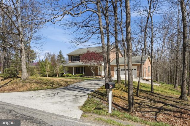 450 FISHEL RD, Winchester, VA 22602