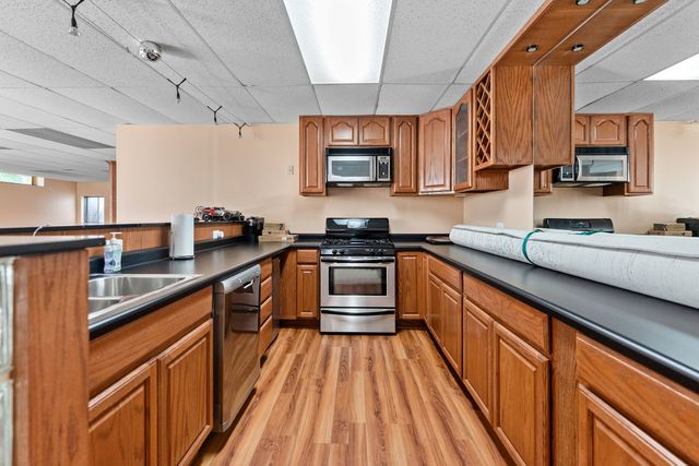 336 ROBERTS Road, Inverness, IL 60010